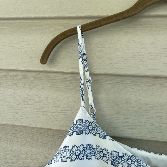 LOFT Blue White Floral Stripe Chiffon Hem Layered Cami Tank Top Size M NWT - Picture 6 of 11